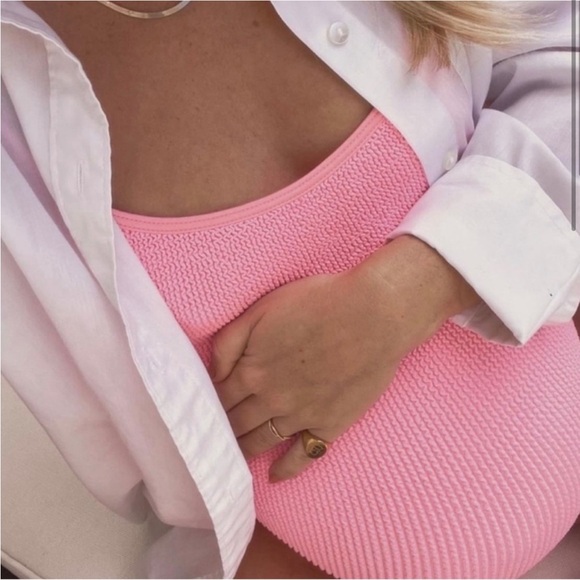 NWT Hunza G Pamela one piece in hot pink one size - Picture 4 of 8